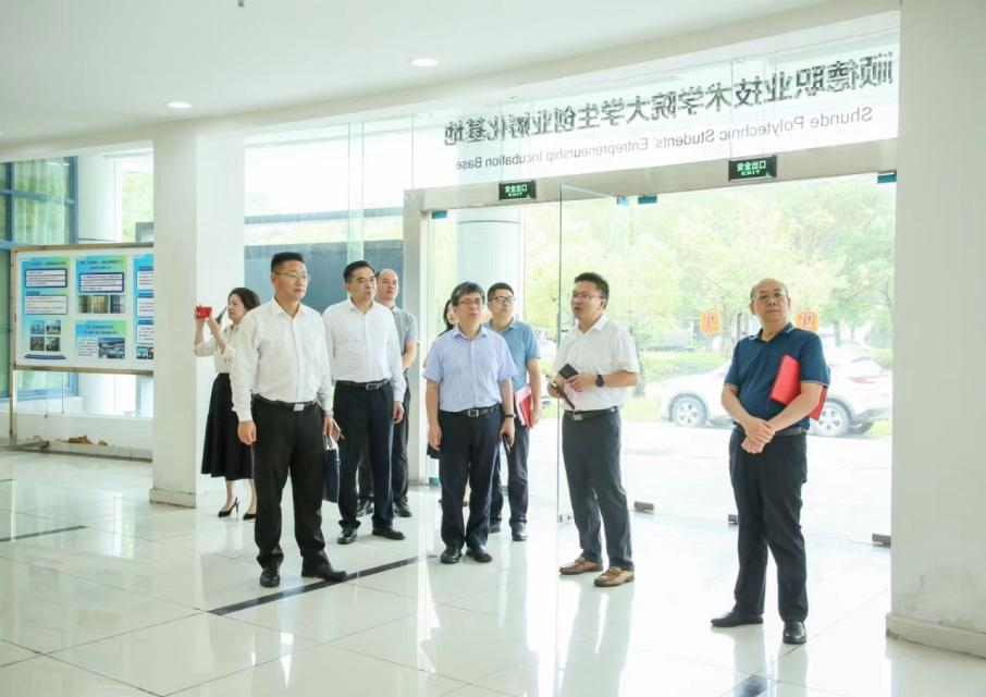 DE5A09DF0A71C4E3B086F327961_684586A9_802FC DE5A09DF0A71C4E3B086F327961_684586A9_802FC