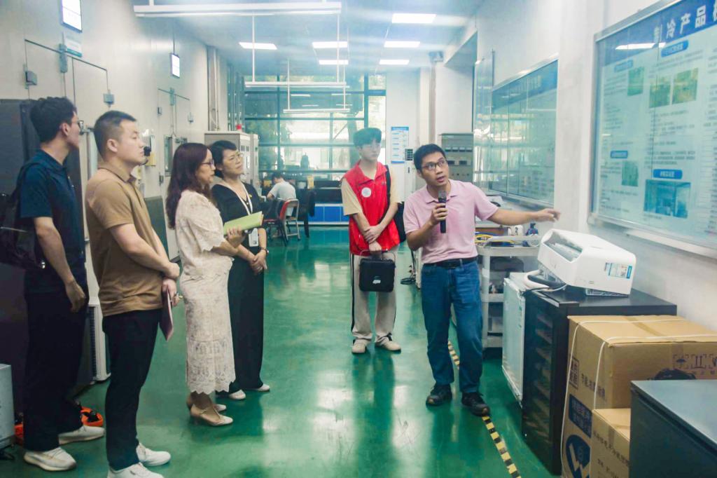 9AE1D3842B24917A8C3F96FBAF2_4AF23B55_165BE