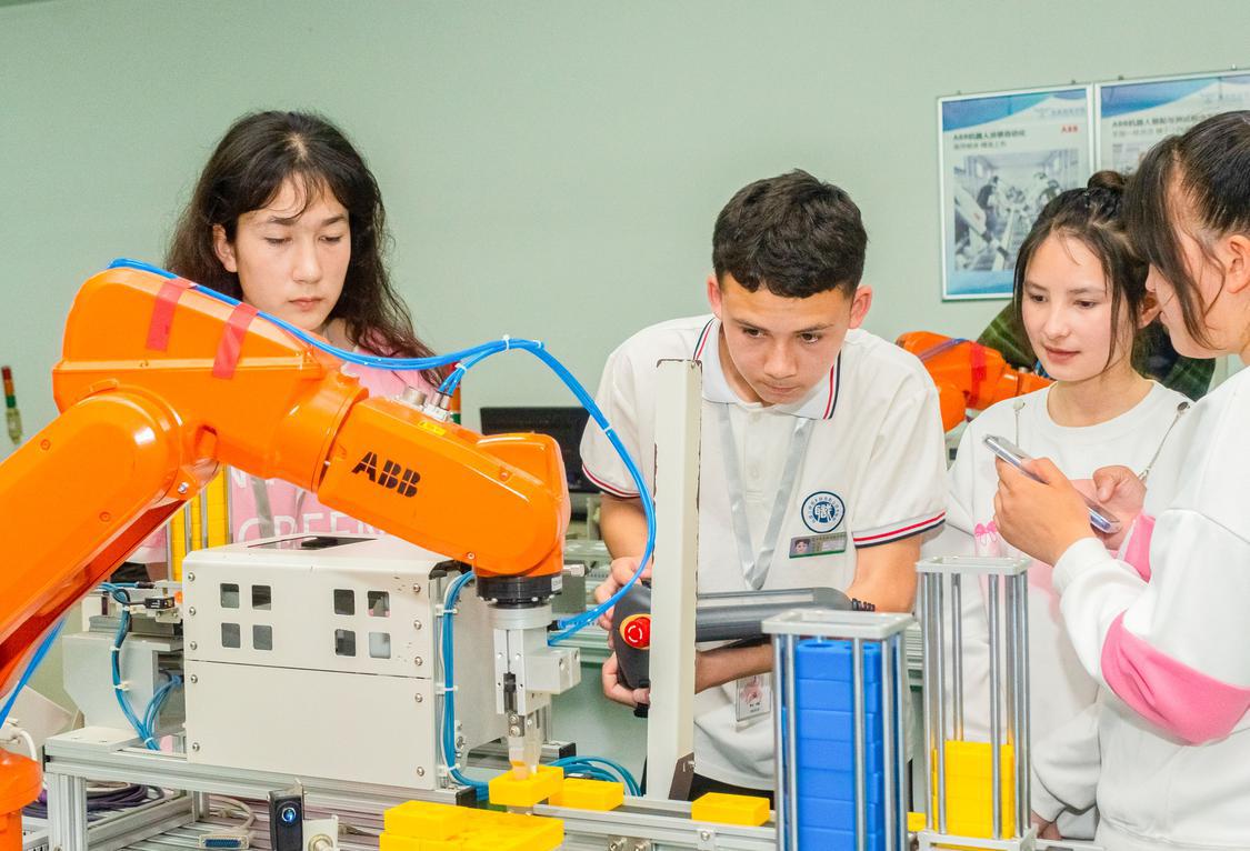 0C9739E2F558333FFE19C064FB1_F2FD67BF_22882