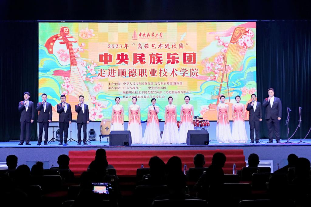 270162EDF118B0762BE7527DB43_C3A80550_18B71