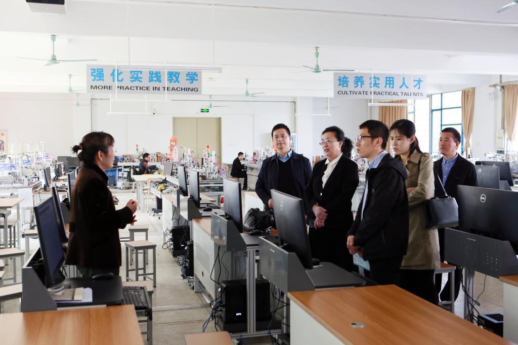 E28A84B70F5DC33BB2E1B55F88D_F10F79FA_156CA